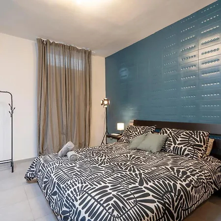 Guesthost - Welchome In The Heart Of Bari! شقة باري