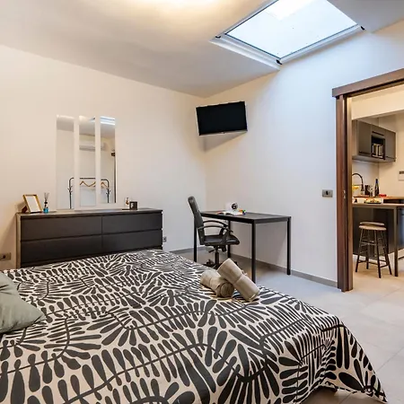 Guesthost - Welchome In The Heart Of Bari! バーリ