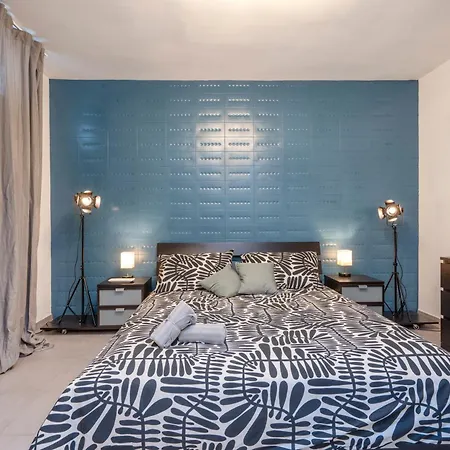 Guesthost - Welchome In The Heart Of Bari! アパート *